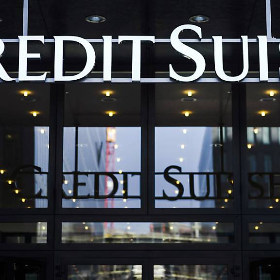 Credit Suisse kündigt Quartalsverlust an