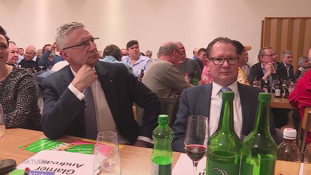 Klare Ansage: Trotz heftiger Kritik kandidiert Andreas Glarner noch einmal als Aargauer SVP-Präsident