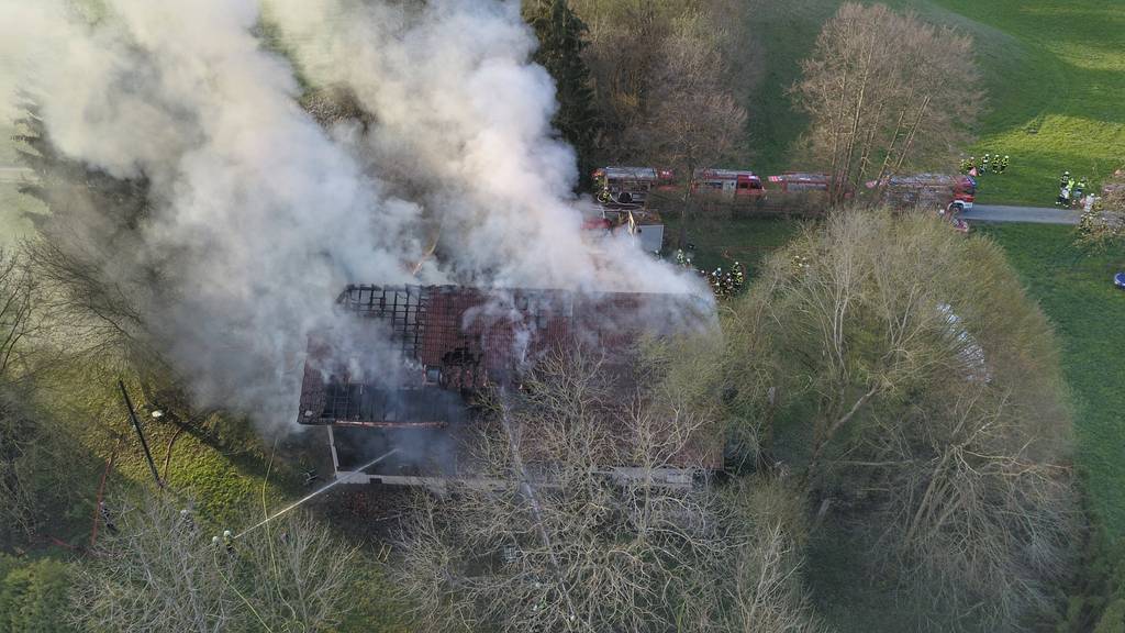 3 Verletzte bei Brand in Asylbewerber-Unterkunft