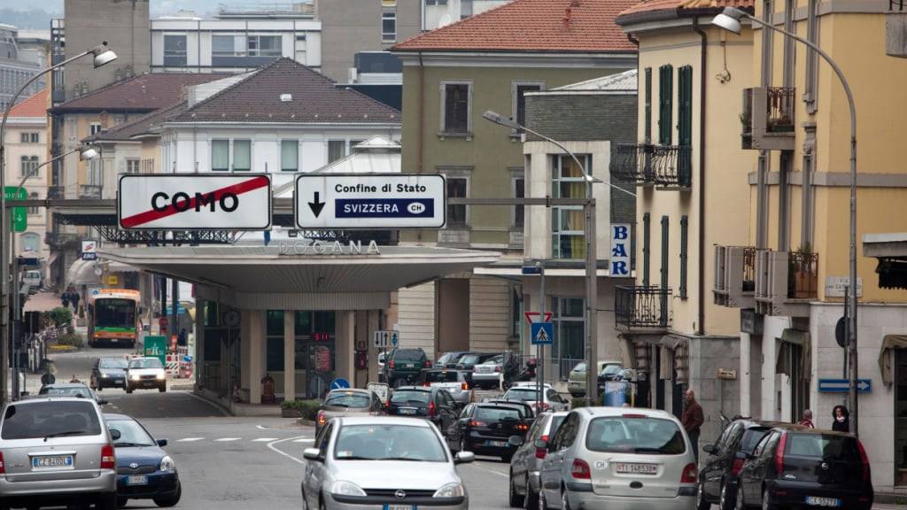 Im Gefängnis von Como unweit der Schweizer Grenze herrschen laut italienischen Politikern unhaltbare Zustände. (Archivbild)
