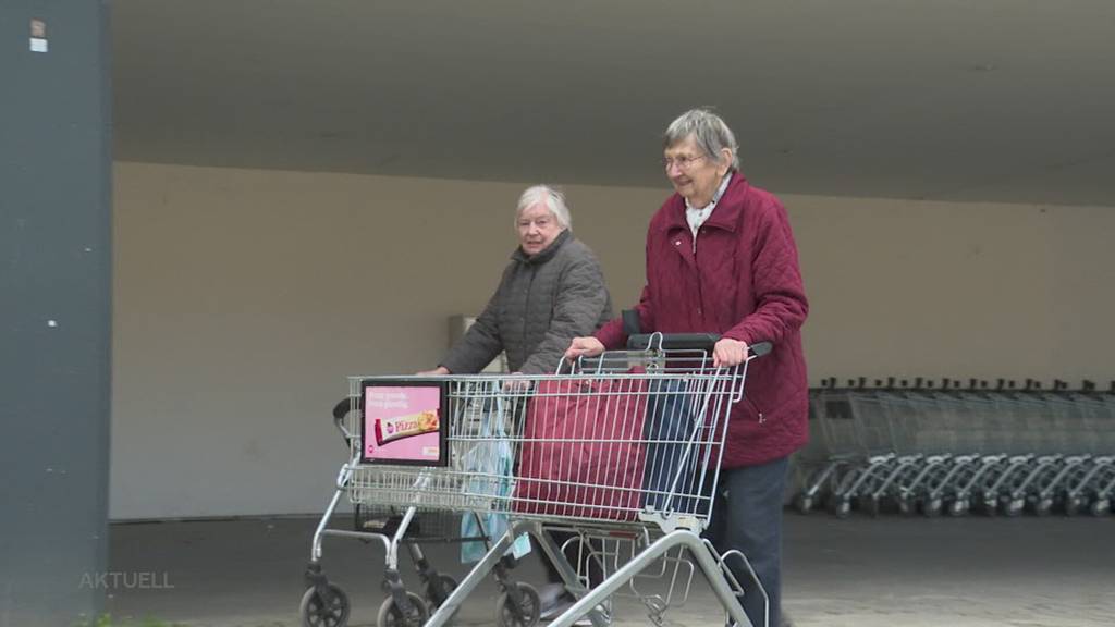 Die Telli-Bewohner in Aarau können in Zukunft nicht mehr mit dem Einkaufswagen zur Wohnung