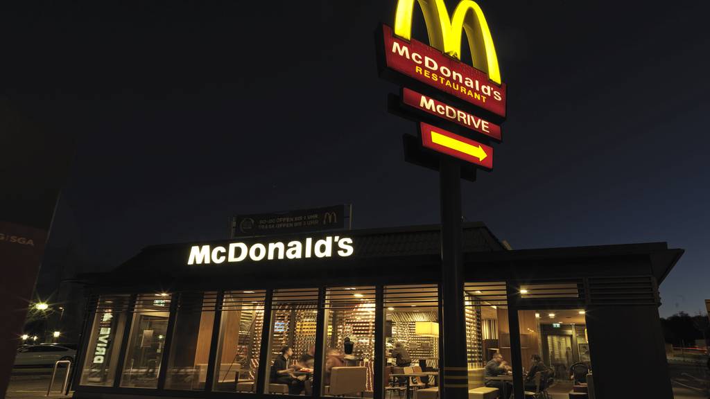 Würenlinger Anwohnerschaft macht wegen McDonald's Druck beim Regierungsrat 