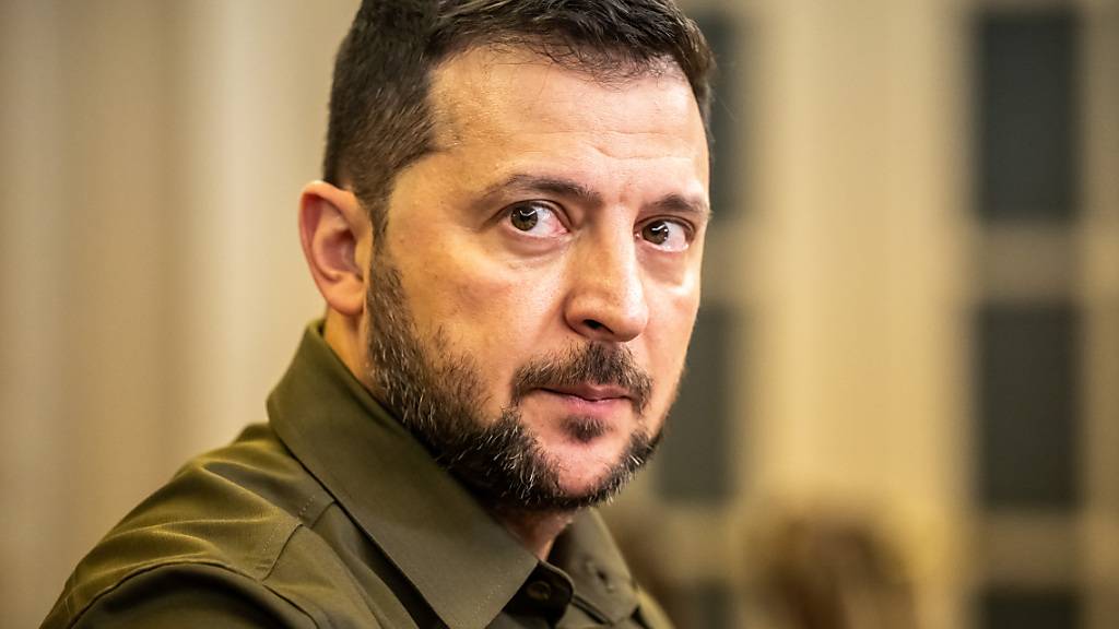ARCHIV - «Wichtig, dass die Welt ein klares Signal sendet, dass die Terrorbekämpfung nirgends ins Wanken gerät»: Präsident Wolodymyr Selenskyj. Foto: Michael Kappeler/dpa
