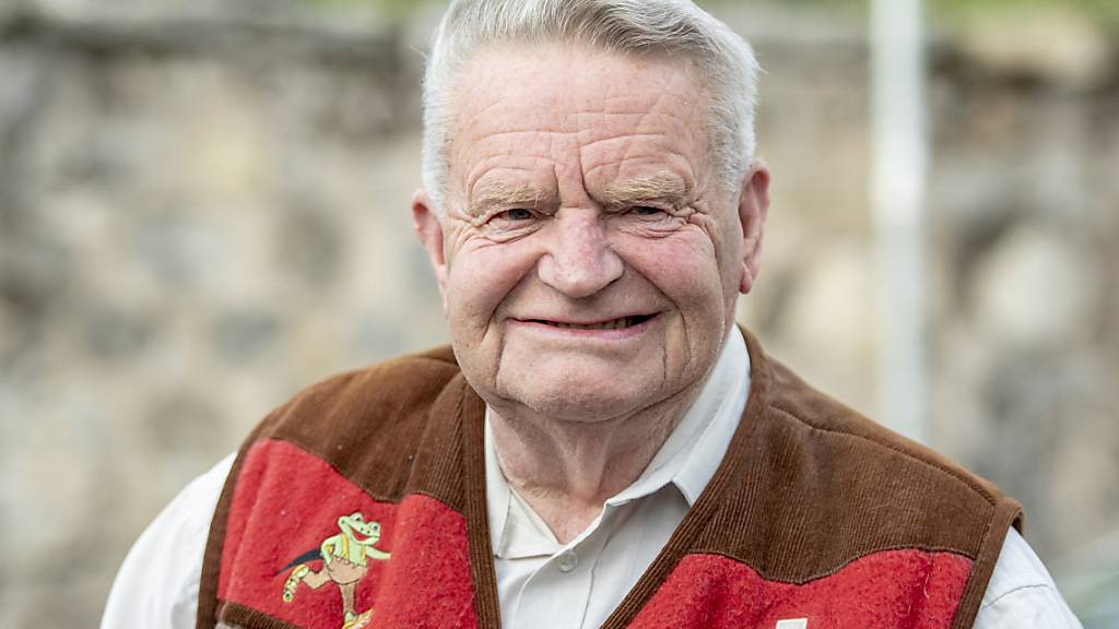 Wetterprophet mit Schalk: Der Muotathaler «Wetterschmöcker» Martin Horat ist 79-jährig gestorben. (Archivbild)