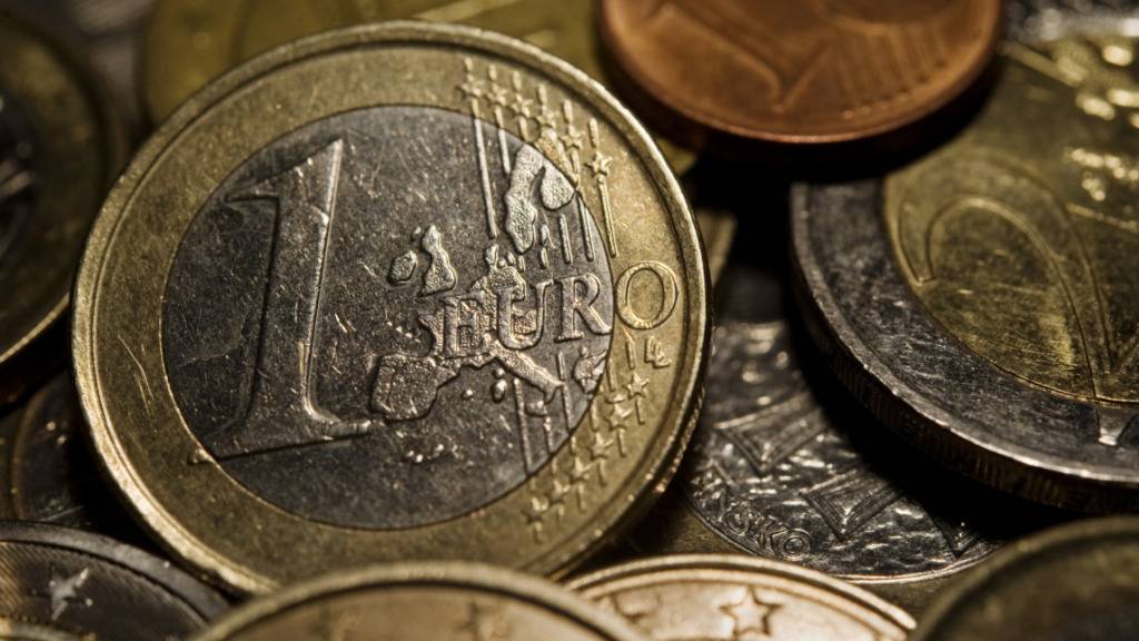 Die Euroländer wollen 2024 weniger Münzen herstellen als im laufenden Jahr: Die Währungshüter der Europäischen Zentralbank (EZB) genehmigten den 20 Staaten, die die Gemeinschaftswährung nutzen, die Produktion von Geldstücken im Gesamtvolumen von 2,34 Milliarden Euro. (Archivbild)