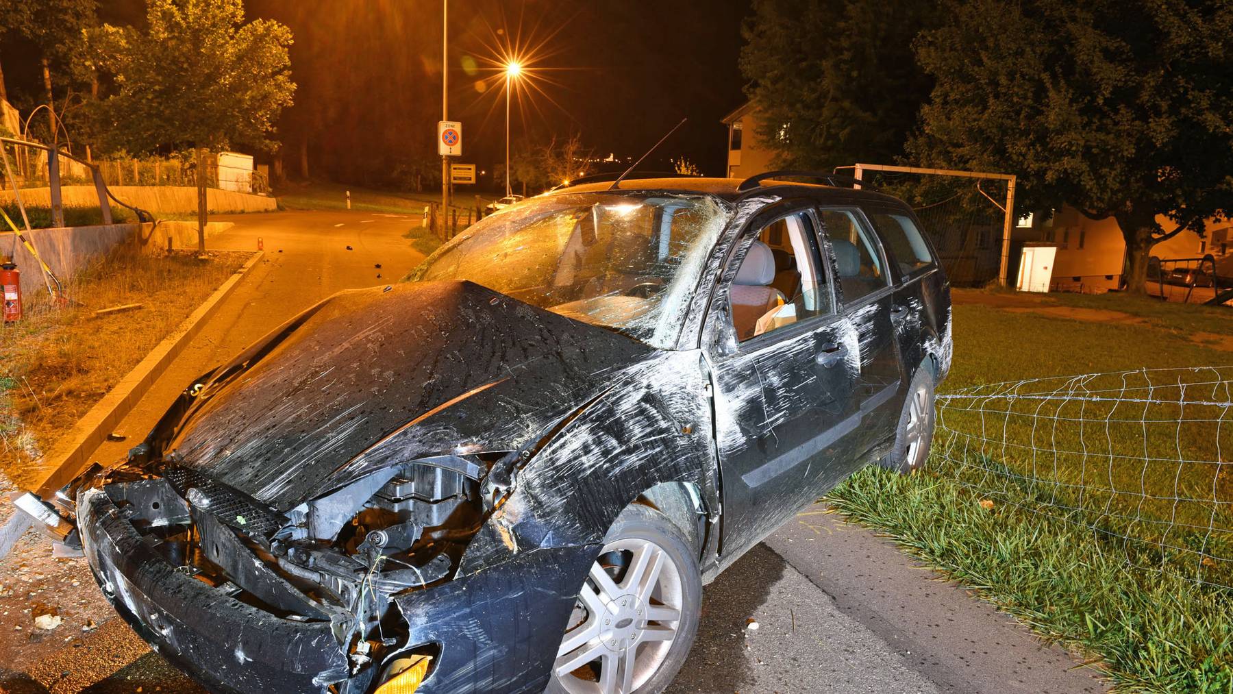 Betrunken in Triengen Selbstunfall gebaut