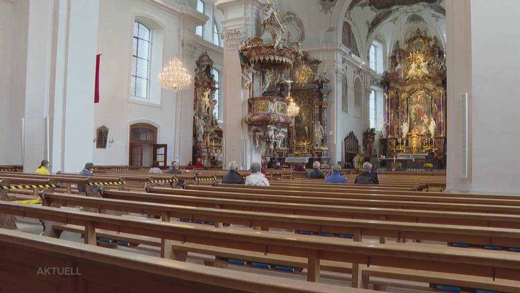 Nach Missbrauchsskandal: Katholische Kirche fürchtet Mitgliederschwund