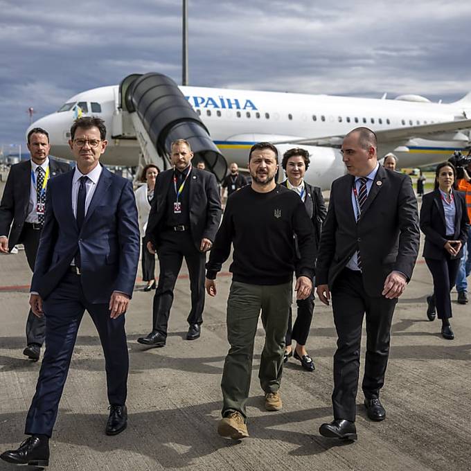 Selenski reist vom Flughafen Zürich weiter zum Bürgenstock