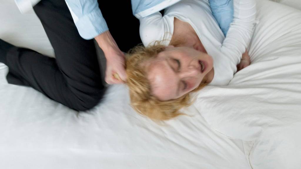 Im ersten Halbjahr 2025 sind 18 Frauen und Mädchen von Männern getötet worden. (Symbolbild)
