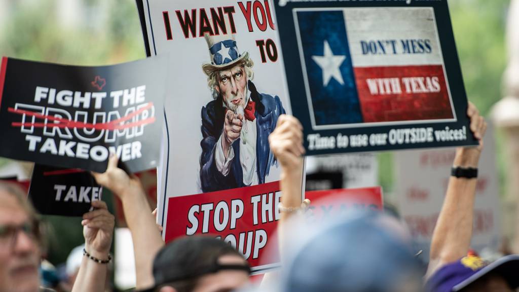 Anti-Trump-Demonstration in Austin (Texas). Foto: Mario Cantu/CSM via ZUMA Press Wire/dpa