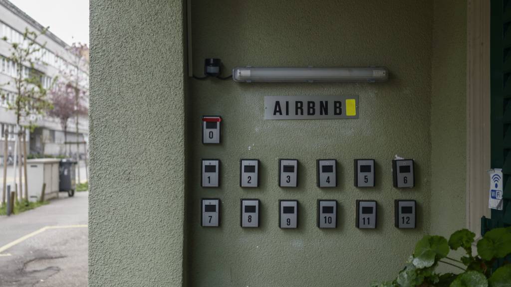 AL übergibt dem Zürcher Stadtrat Liste mit Business Apartments