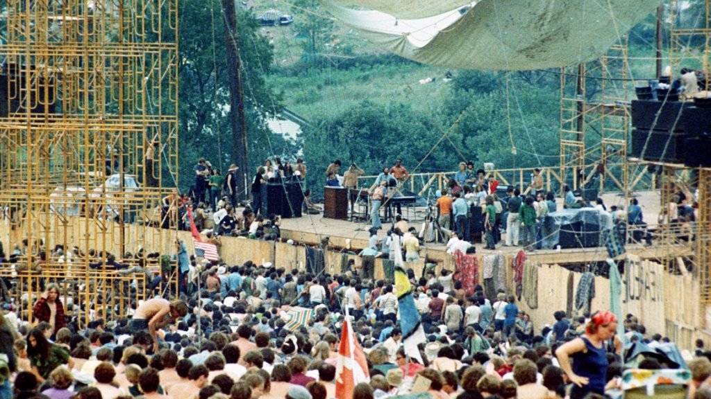 Für den 73-jährigen Rockmusiker Neil Young spiegelte die Musik am legendären Woodstock Festival 1969 noch ein Lebensgefühl. (Archivbild)