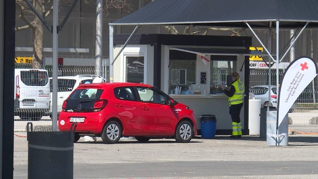 Mit dem Mietauto ins Drive-In-Testzentrum