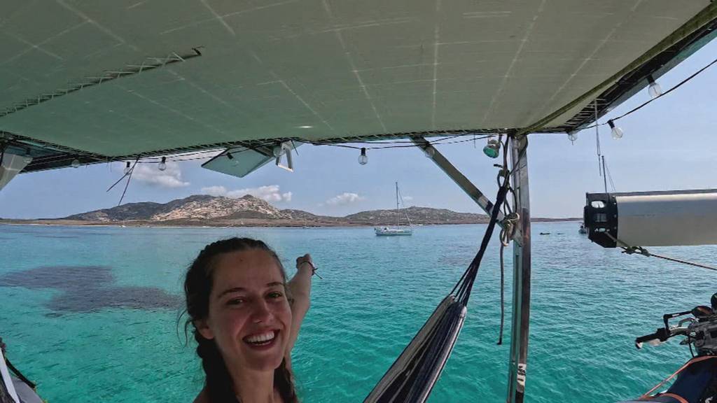Grepperin gibt altes Leben auf und lebt nun auf einem Segelboot