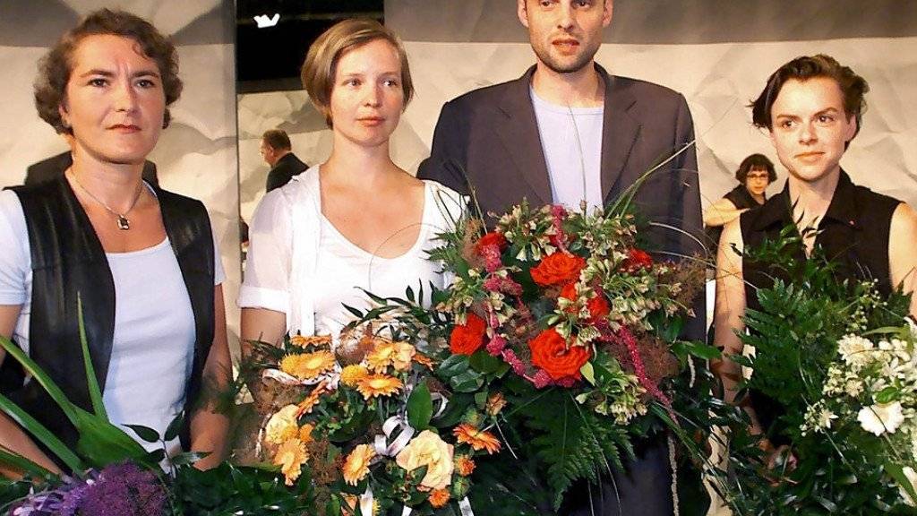 2001 erhielt Jenny Erpenbeck (2. von links) in Klagenfurt den Preis der Jury beim Ingeborg-Bachmann-Literaturpreis (Archiv)