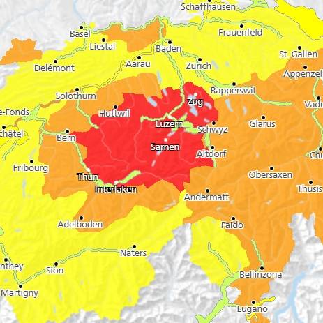 Bund warnt nun vor sehr heftigen Gewittern in der Zentralschweiz