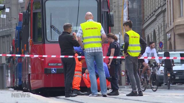 Frau bei Tramunfall schwer verletzt