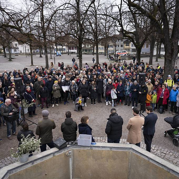 Muslime und Jüdinnen setzen in Zürich Zeichen gegen Hass 