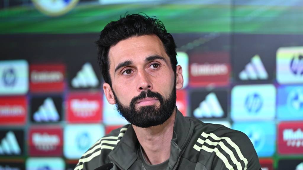 Alvaro Arbeloa blickt dem Duell mit Manchester City und Pep Guardiola entgegen