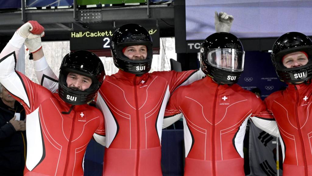 Die Schweiz feiert Bronze im Viererbob