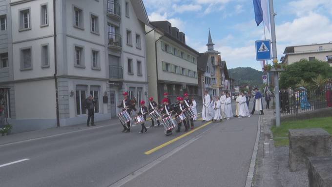 Grosse Feier: 150 Jahre Gemeindeteilung im Kanton Zug