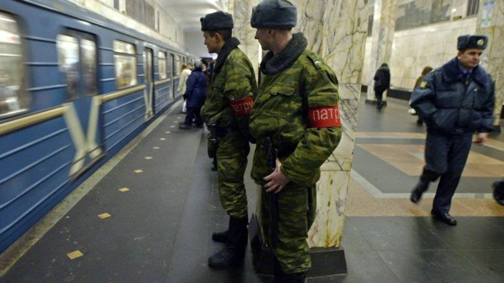 Bei Explosionen in der U-Bahn der russischen Grossstadt St. Petersburg hat es Tote gegeben. (Symbolbild)
