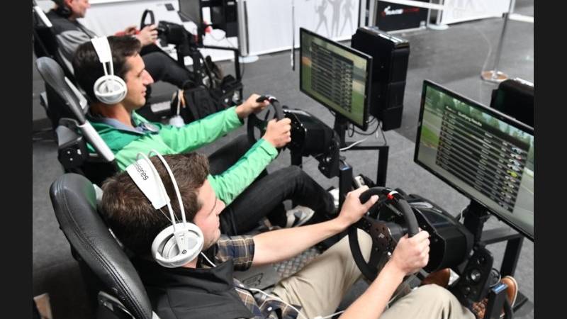 Rennen fahren in der virtuellen Welt. (Bild:PD)