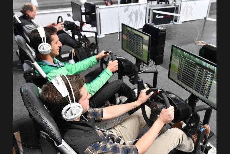 Rennen fahren in der virtuellen Welt. (Bild:PD)