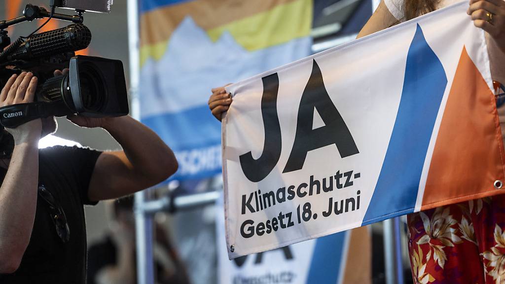 Bei der eidgenössische Abstimmung vom 18. Juni 2023 war das Klimagesetz laut der Vox-Analyse auch bei Mitte- und FDP-Sympathisierenden mehrheitsfähig. (Symbolbild)