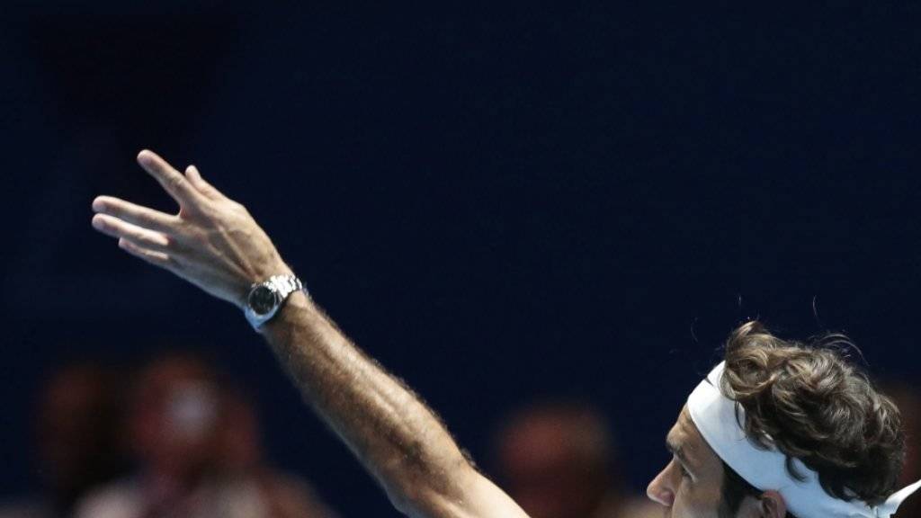 Prestigesieg: Roger Federer gewann in Singapur sein Spiel im Rahmen der International Premier Tennis League (IPTL) gegen Landsmann Stan Wawrinka