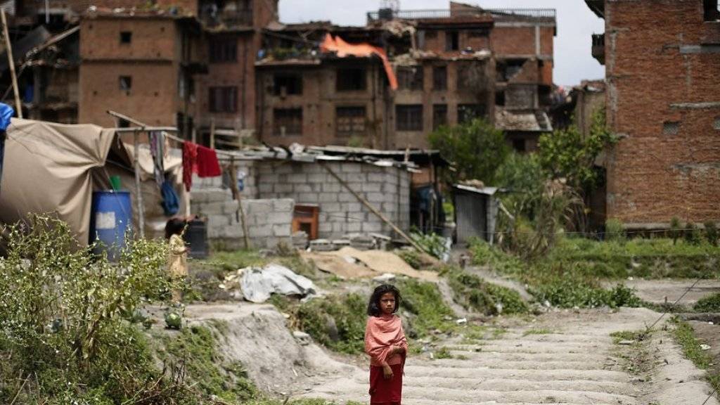 Menschenschmuggler nutzten die Not nach dem Erdbeben in Nepal aus: Die Zahl verschleppter Kinder stieg nach der Katastrophe an. (Symbolbild)