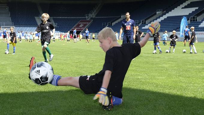 FCL-Saisoneröffnung: Gewinne Plätze für das Kids-Training