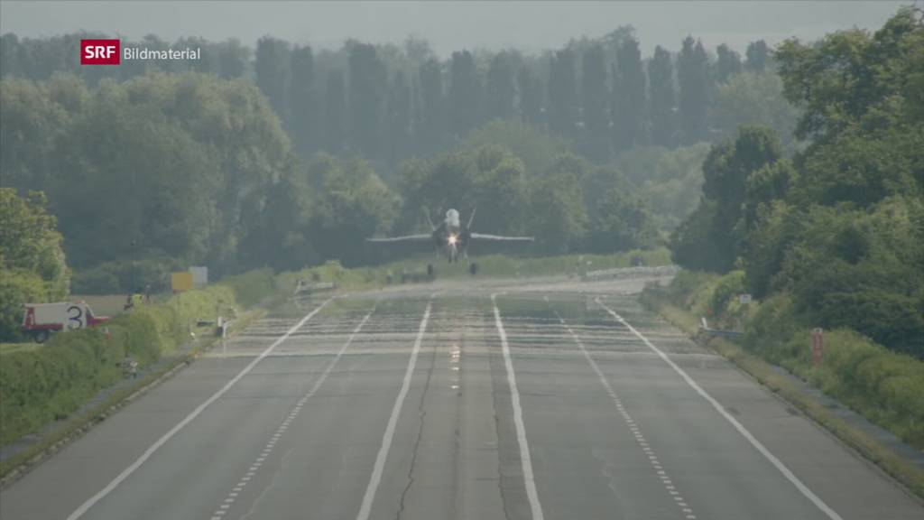 Autobahn-Übung: Auch in der Ostschweiz sind schon Kampfjets gestartet