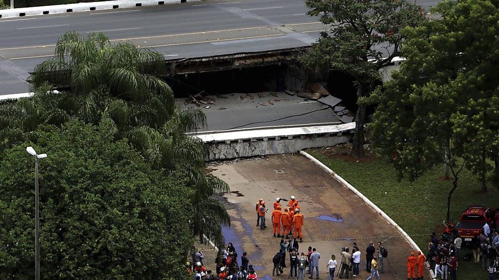 Nach dem Zusammenbruch einer Hochstrasse in Brasilia räumt der Gouverneur ein: Die Infrastruktur der Stadt ist marode.