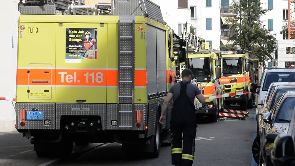 Feuerwehr rettet fünf Personen