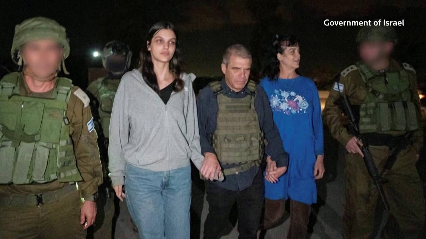 Vor knapp drei Tagen kamen erste Geiseln frei: Die Hamas liessen diese zwei US-Amerikanerinnen gehen. Heute konnten zwei weitere Gaza verlassen.