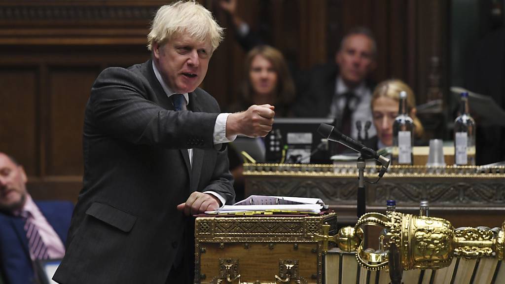 HANDOUT - Boris Johnson, Premierminister von Großbritannien, spricht im britischen Unterhaus. Foto: Jessica Taylor/UK Parliament/dpa - ACHTUNG: Nur zur redaktionellen Verwendung im Zusammenhang mit der aktuellen Berichterstattung und nur mit vollständiger Nennung des vorstehenden Credits