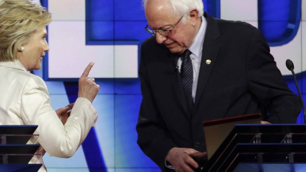 Keine weitere TV-Debatte der Demokraten: Hillary Clinton will sich nicht mehr mit Bernie Sanders vor den Kameras streiten. (Archivbild)