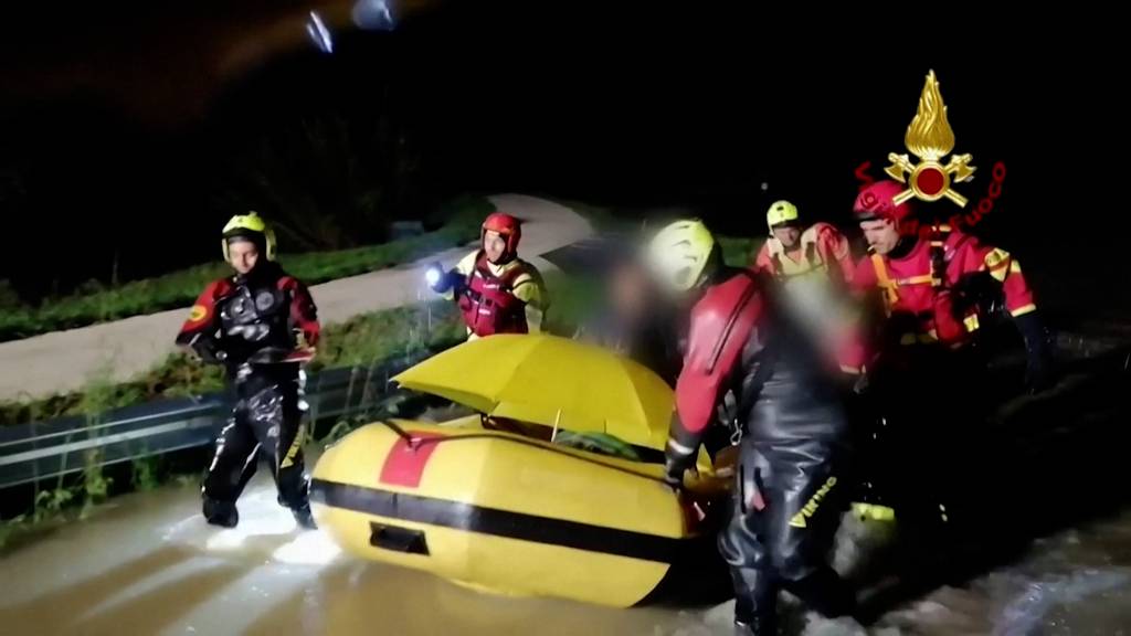 Zwei Tote und mehrere Vermisste bei Unwettern in Italien