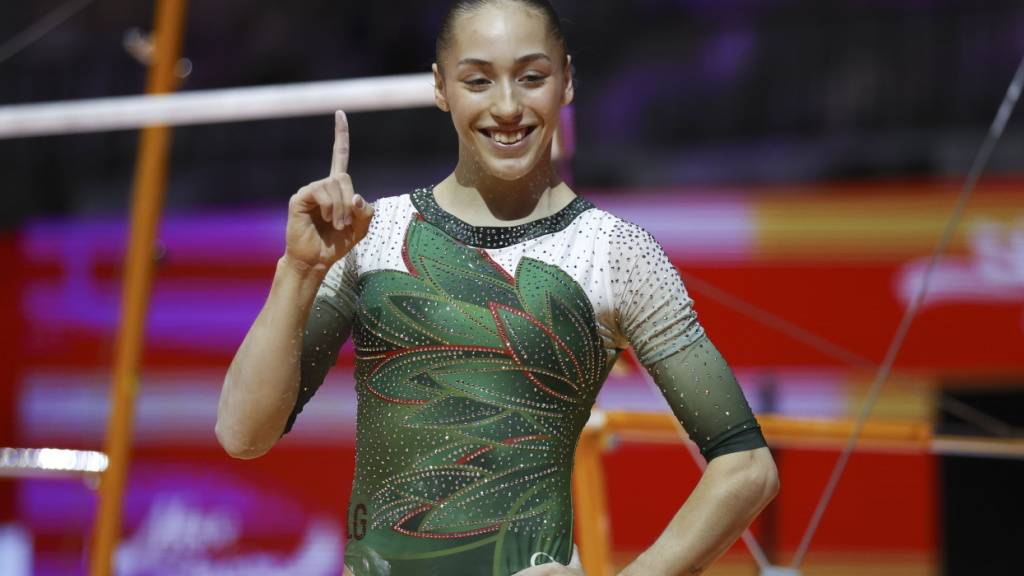 Die Algerierin Kaylia Nemour freut sich über ihren ersten WM-Titel