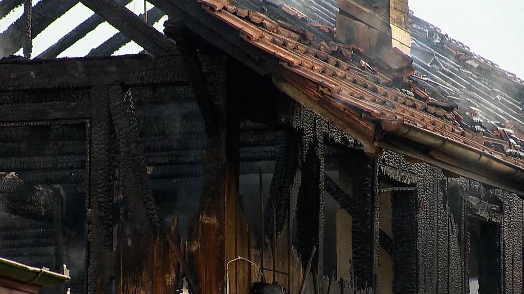 Jetzt live: Grosseinsatz wegen Brand bei Klinik Hirslanden ...