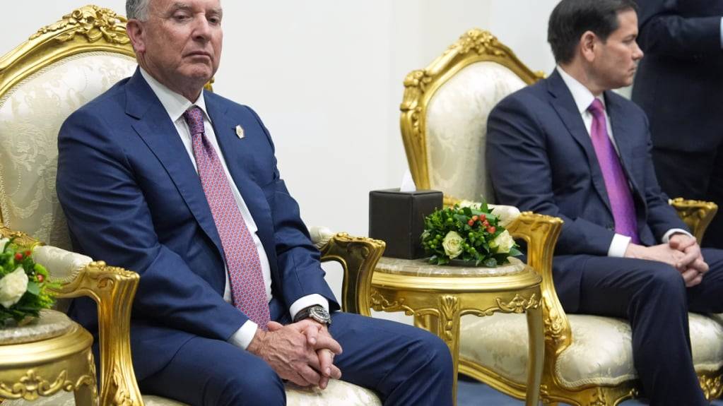 Der US-Aussenminister Marco Rubio und der Sonderbeauftragte Steve Witkoff werden am Sonntag in Genf die US-Delegation bei den Verhandlungen über den US-Friedensplan leiten. (Archivbild)