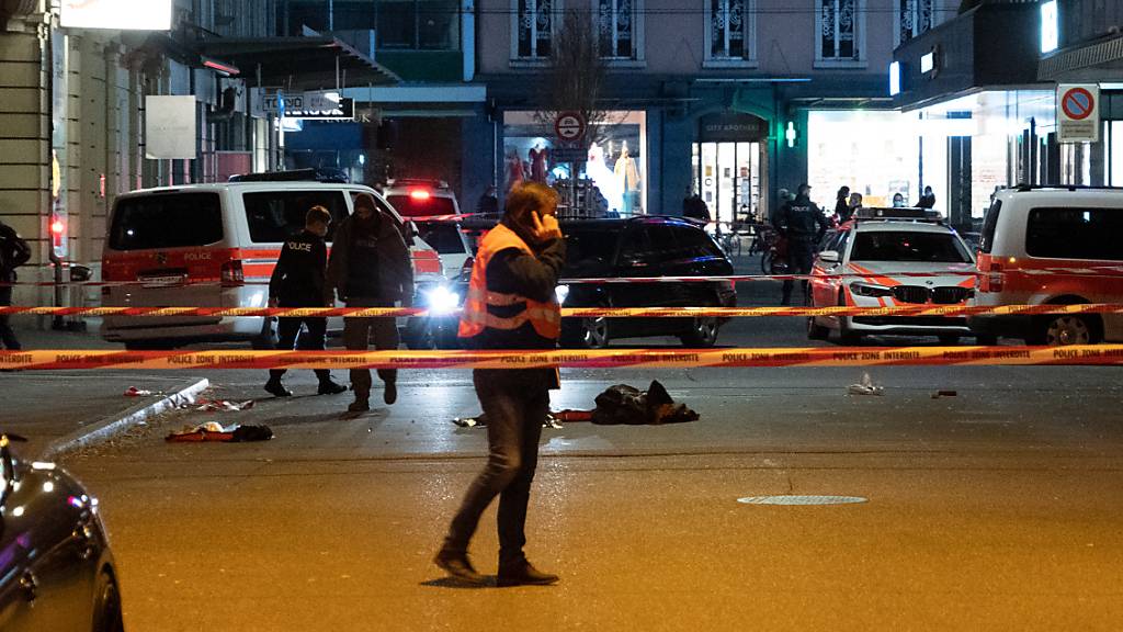 Während eines Polizeieinsatzes in Biel haben Polizisten eine Dienstwaffe eingesetzt. Die Berner Kantonspolizei bestätigt Medienberichte über Schüsse in Biel.