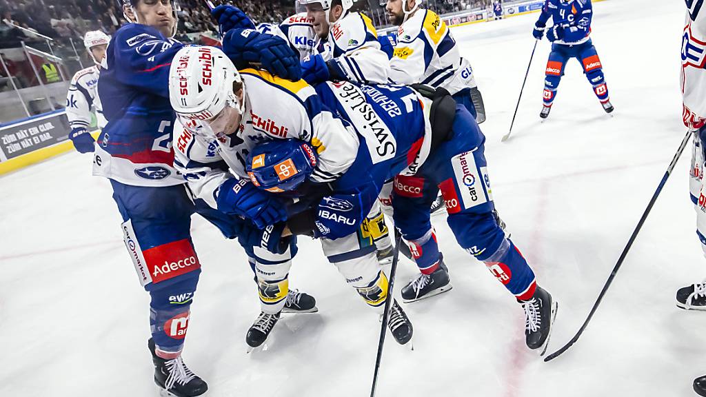 Die ZSC Lions haben den EHC Kloten im Zürcher Derby fest im Griff