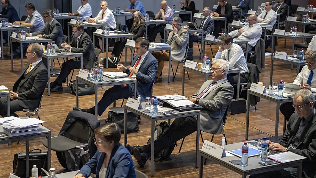 Im Kantonsrat Schwyz zeichnet sich eine harte Debatte um den Steuerfuss ab. (Archivaufnahme)