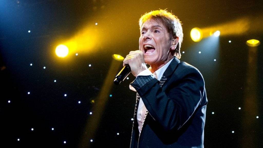 Keiner will zugeben, dass er gern Cliff Richards Schnulzen hört - trotzdem hat der heute 75-Jährige 250 Millionen Alben verkauft (Archiv 2014).