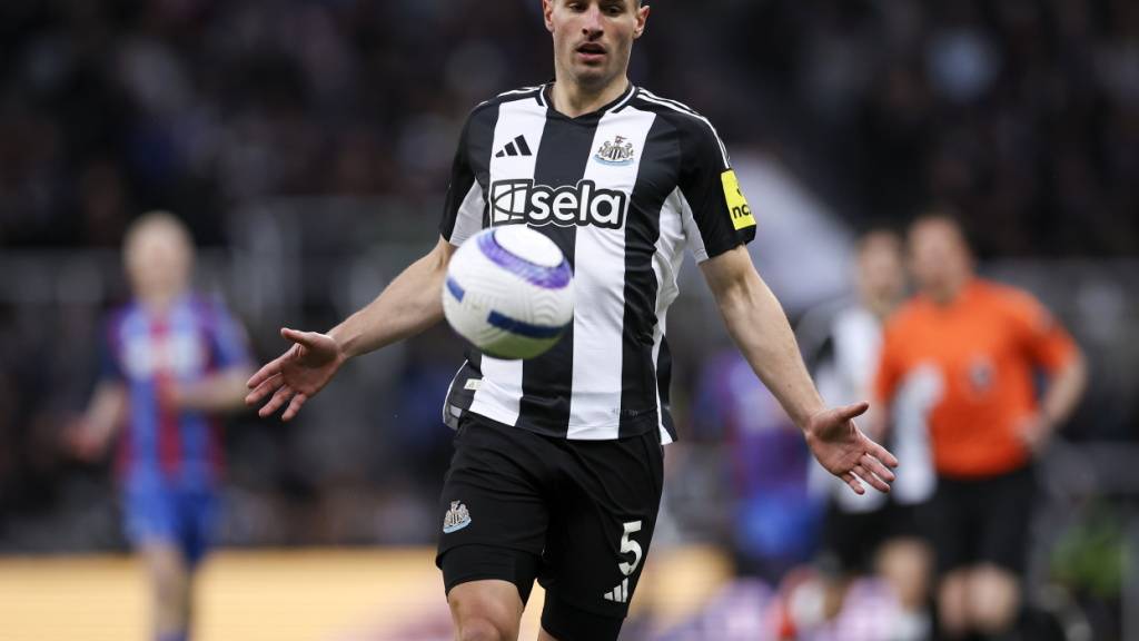 Fabian Schär spielt bald seine neunte Saison für Newcastle