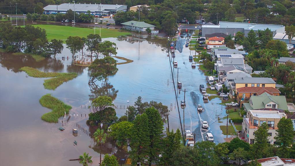 A supplied image of flooding in lakepark road Narrabeen, Sydney, NSW, on Saturday, April 6, 2024. Record rainfall across Sydney and parts of NSW have caused flooding and widespread damage with authorities issuing evacuation orders for some communities. (AAP Image/Supplied by Tim Seaton) NO ARCHIVING, EDITORIAL USE ONLY