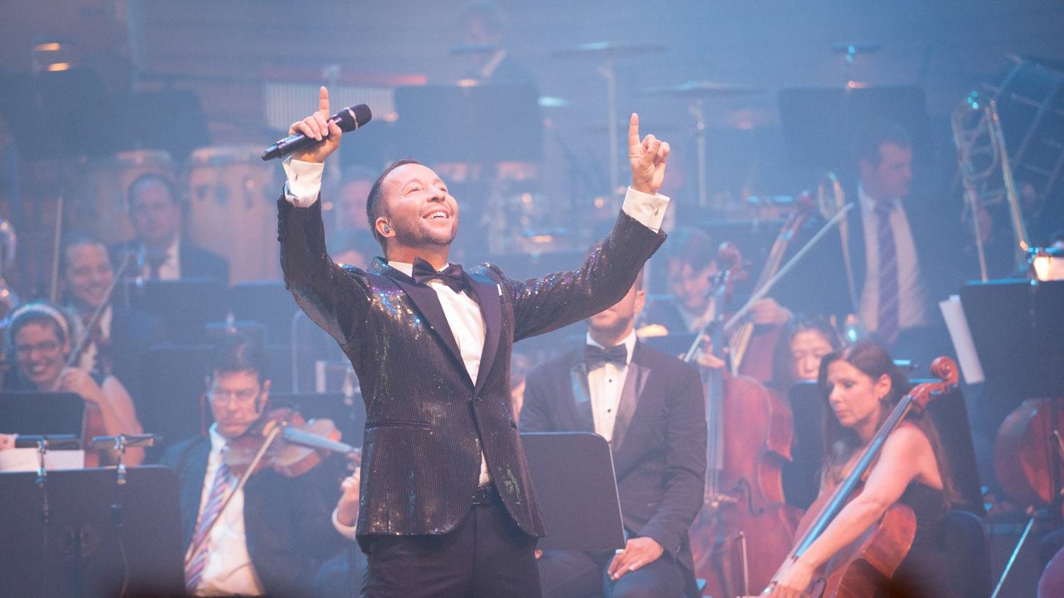 DJ Bobo 2016 im KKL Luzern mit dem 21st Century Orchestra