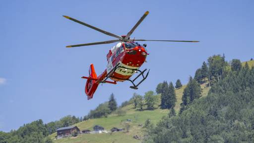 Motorradfahrer bei Selbstunfall in Urnäsch AR schwer verletzt